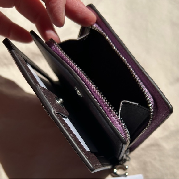 Orchid Snap Wallet w/ c zipper - Picture 5 of 5